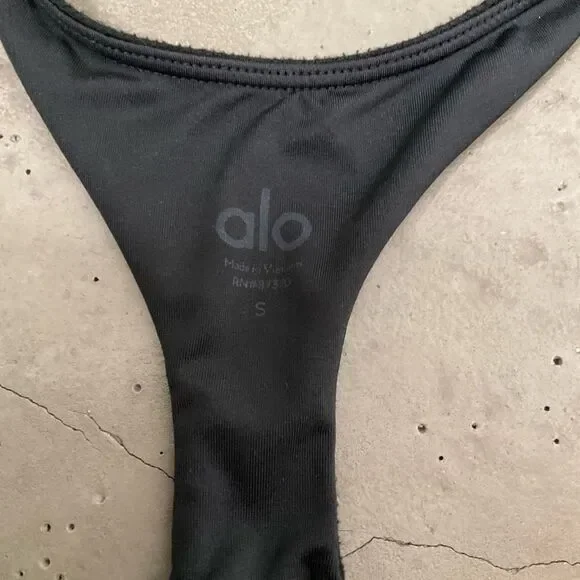 Alo Yoga Knit Tank Bra - Picture 5 of 6